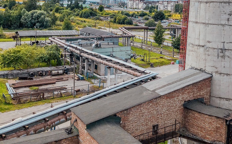 Горячая вода в Пскове появится не раньше 17 часов - ПТС