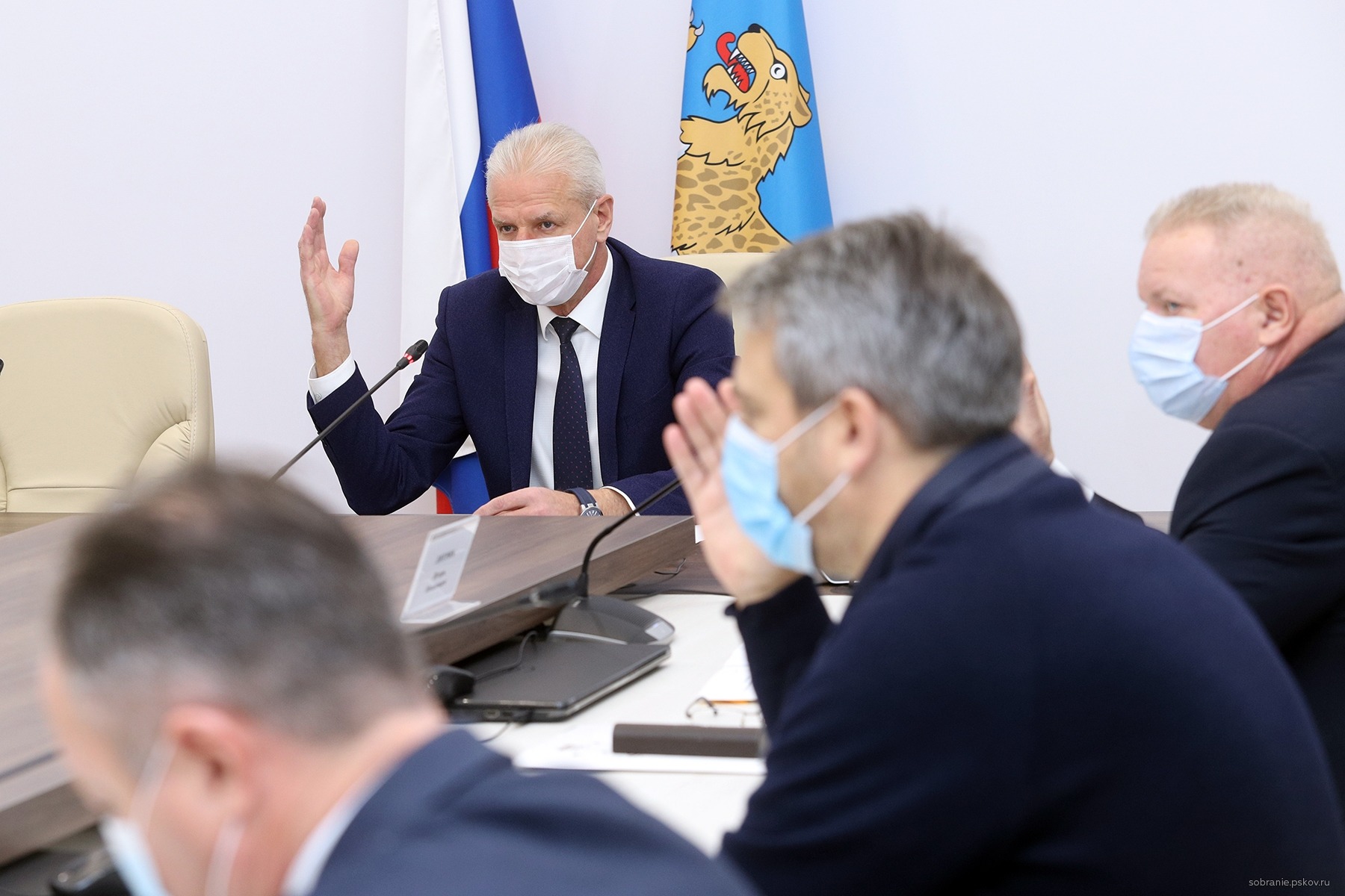 В конце ноября в Пскове пройдут две сессии регионального парламента 