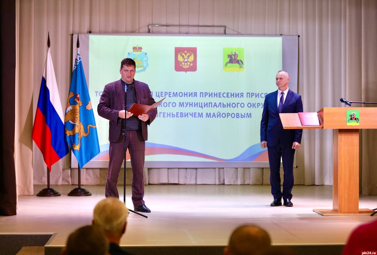 Администрация Невельского района с лета 2022 года не может принять в свое пользование местное кладбище