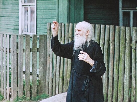 РПЦ начала сбор материалов для канонизации отцов Иоанна Крестьянкина и Николая Гурьянова